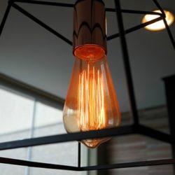 decorar-bombillas-filamento-led-vintage-retro-qmadis